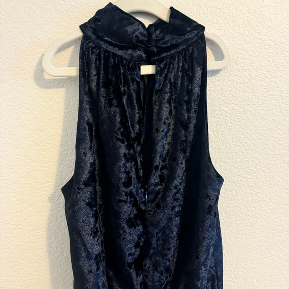 CENTRAL PARK WEST REVOLVE Ocean Drive Velvet Keyhole Bodysuit Midnight N… - Picture 10 of 14